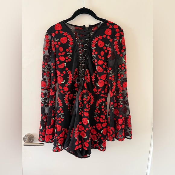 RARE Nasty Gal Sworn to Secrecy Embroidered Rose Romper - Picture 6 of 8